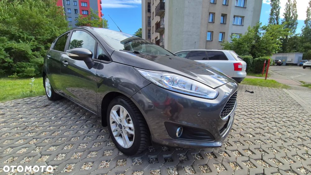 Ford Fiesta 1.5 TDCi Titanium - 4