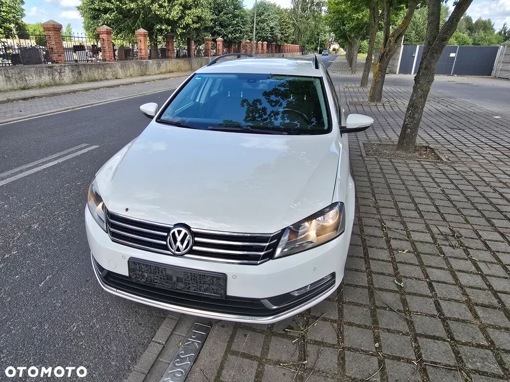 Volkswagen Passat 2.0 TDI BlueMotion Technology Comfortline - 2