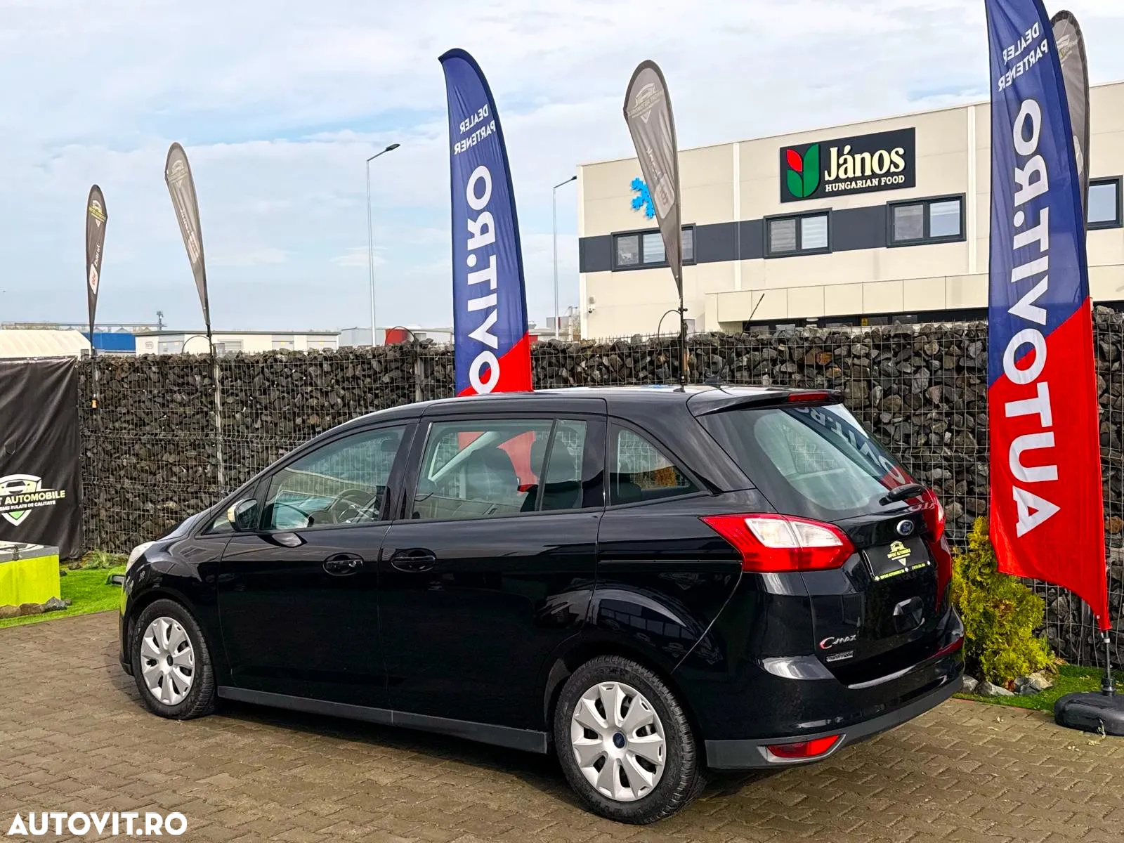 Ford Grand C-Max 1.6 TDCi Ambiente - 13