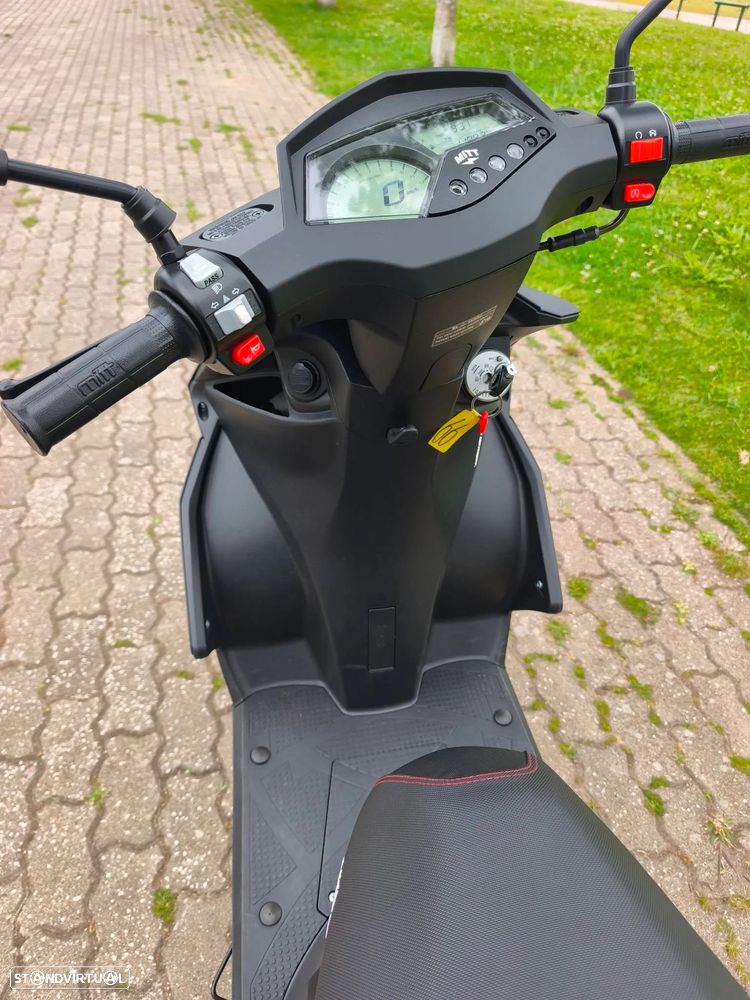 Mitt 125 XRS - 6