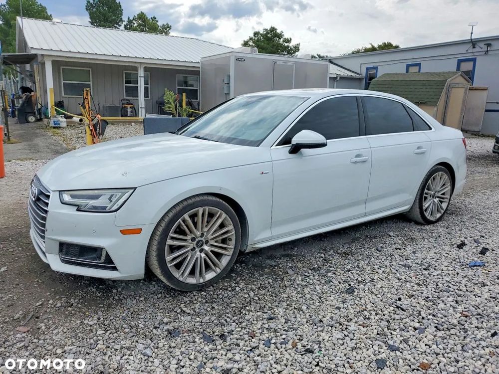 Audi A4 Limousine
