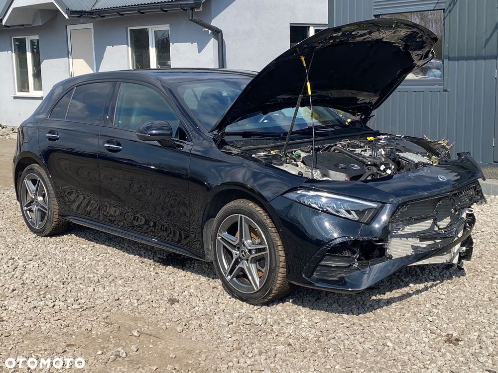 Mercedes-Benz Klasa A ver-250-e-phev-amg-line-8g--dct - 3