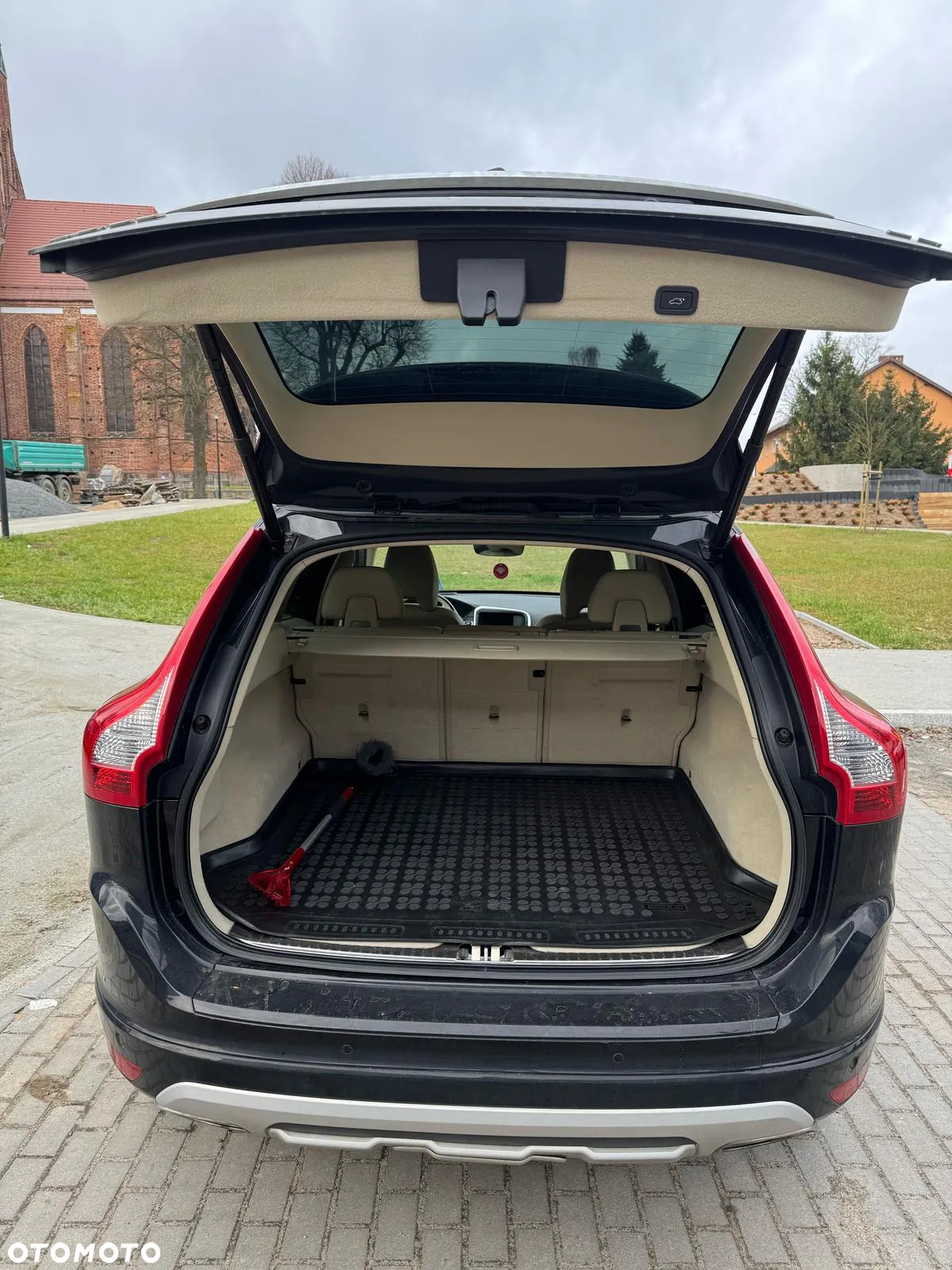 Volvo XC 60 - 11