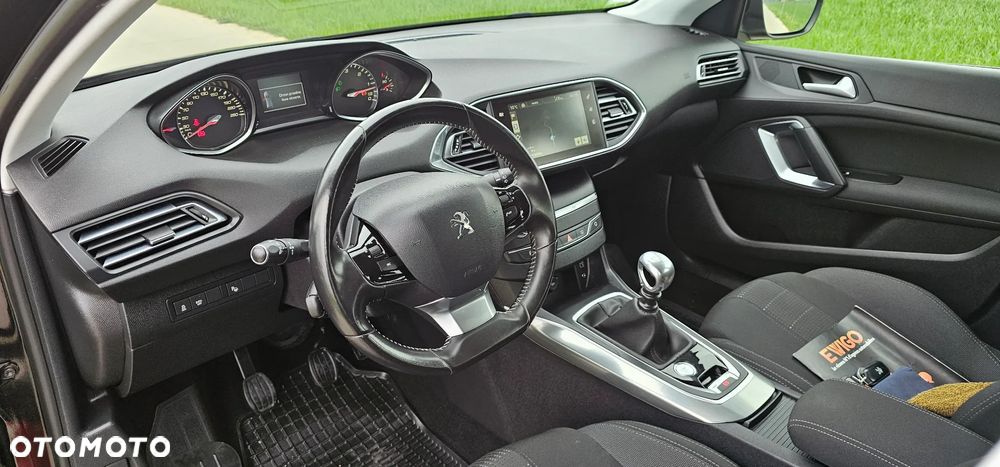 Peugeot 308 BlueHDi 120 Stop & Start Allure - 16