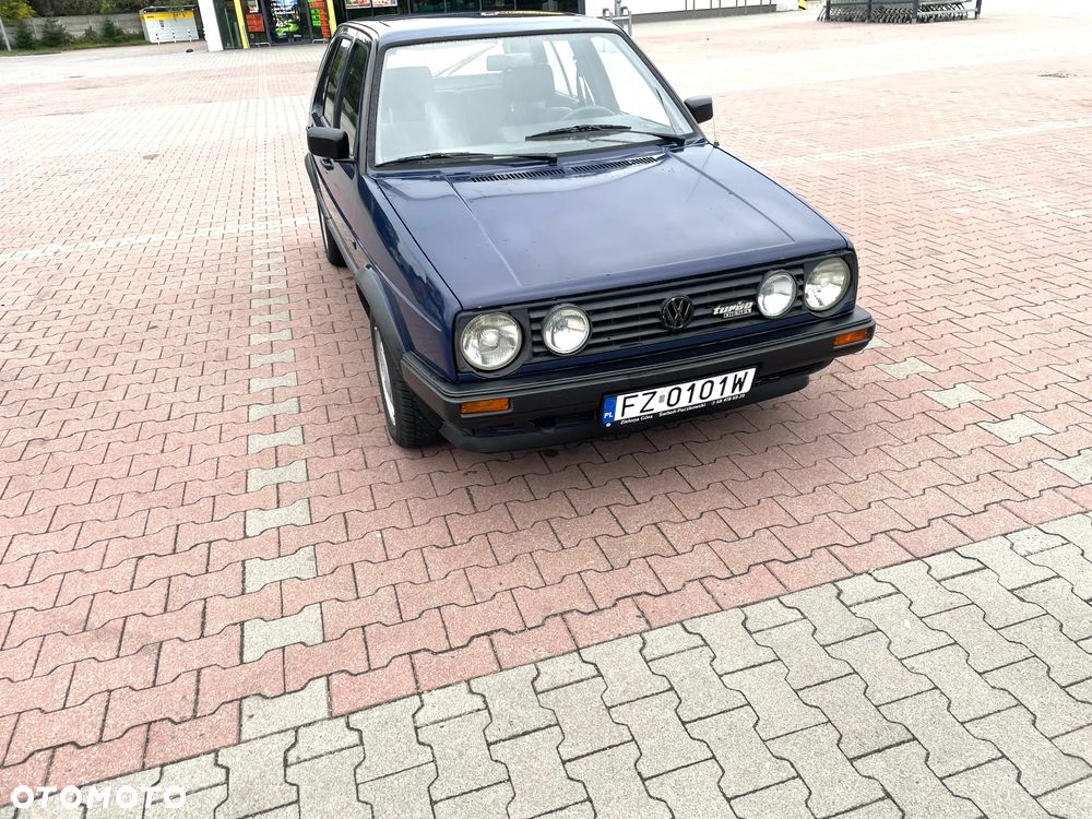 Volkswagen Golf 1.6 CL TDLLK TD - 3