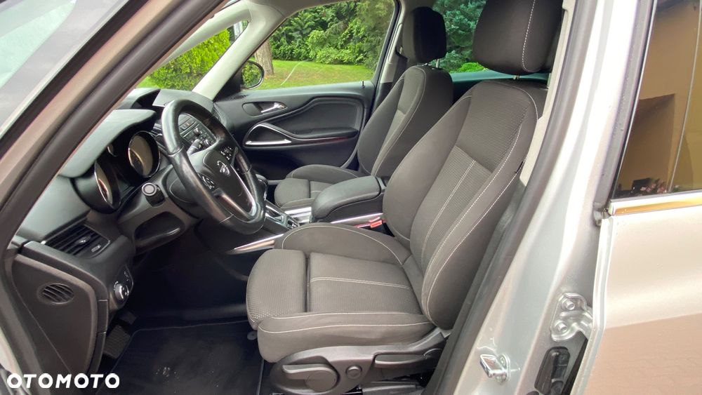 Opel Zafira - 17