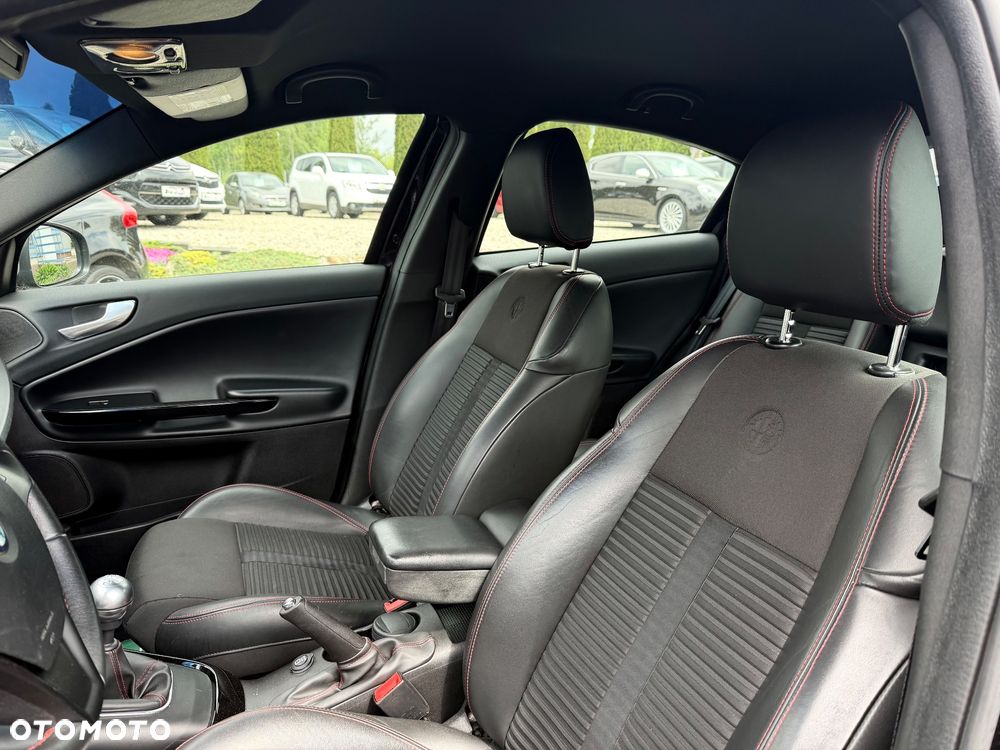Alfa Romeo Giulietta 1.4 TB 16V Multiair - 11