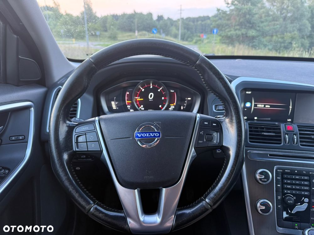 Volvo XC 60 - 11