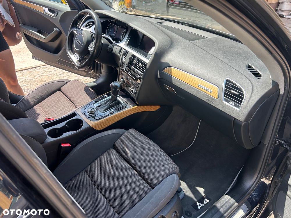 Audi A4 Allroad 2.0 TDI Quattro S tronic - 10