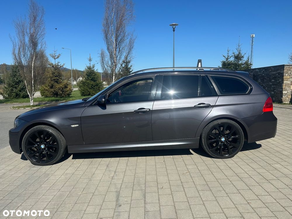 BMW Seria 3 325xi - 29
