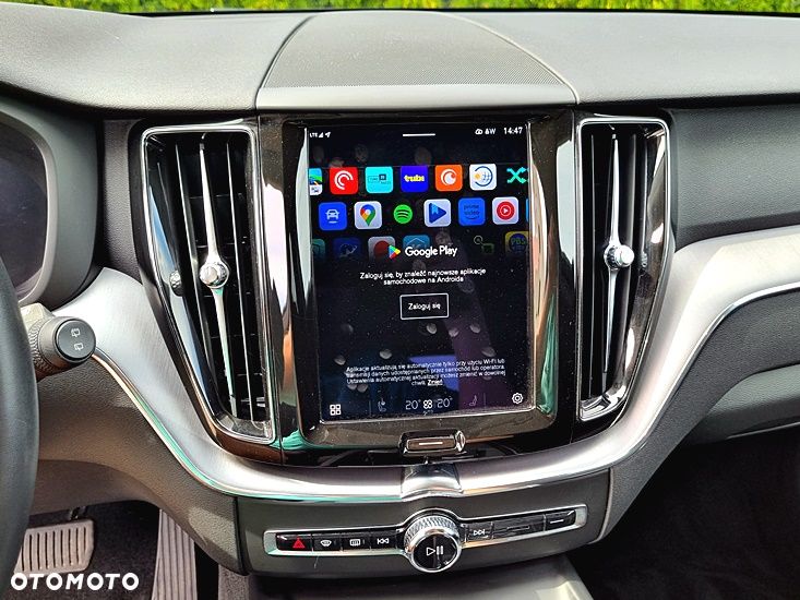Volvo XC 60 B4 D Geartronic Momentum Pro - 38