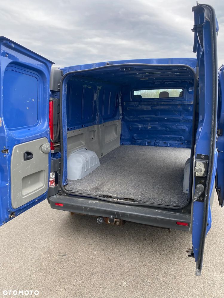 Renault trafic long - 5