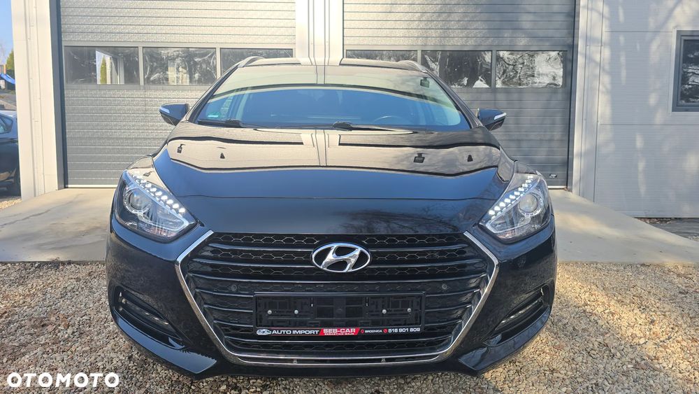 Hyundai i40 Kombi 1.6 Trend - 12