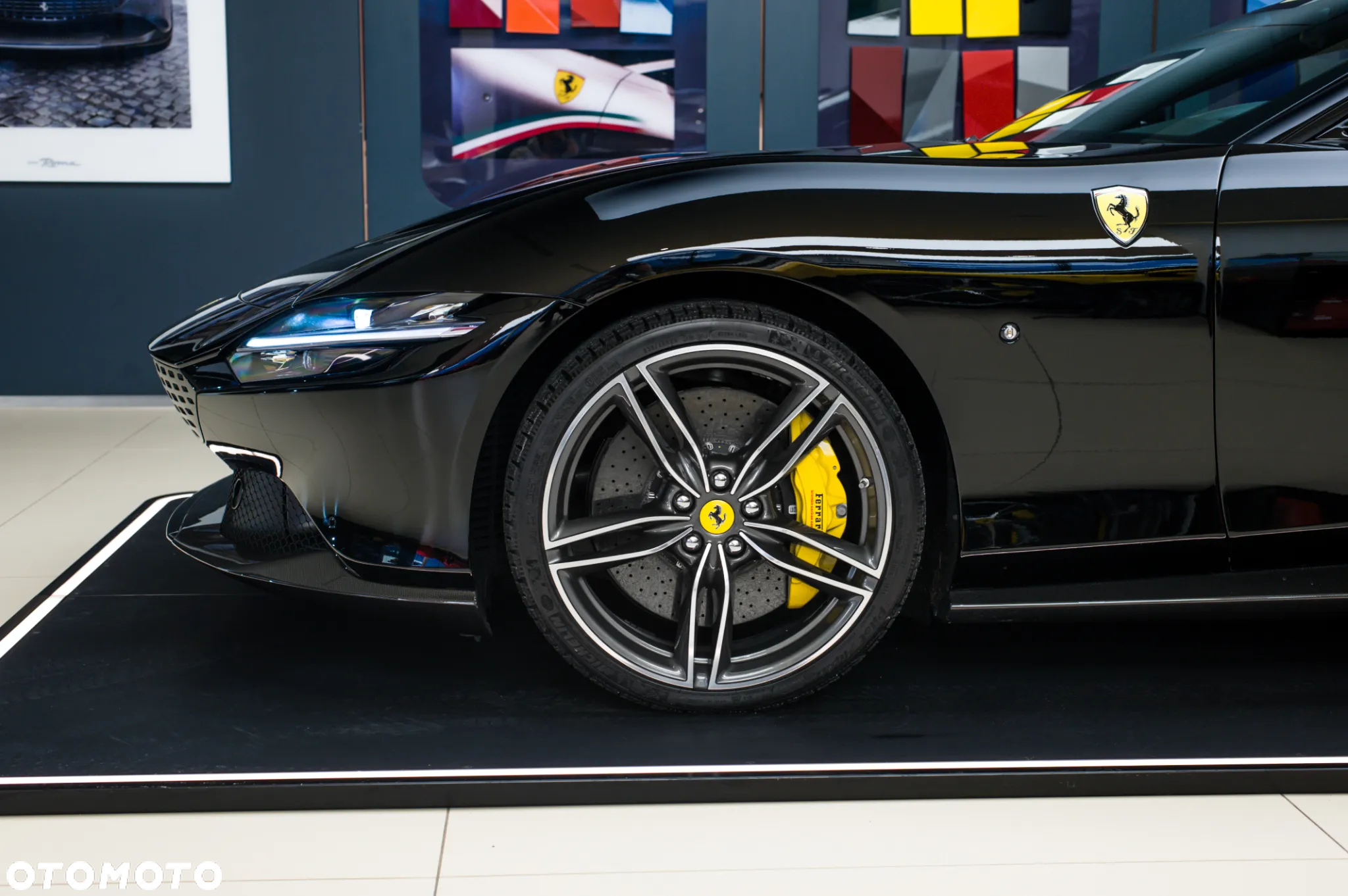 Ferrari Roma - 10