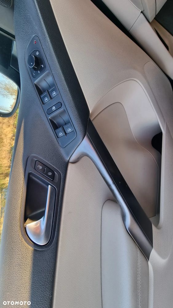 Volkswagen Tiguan 2.0 TDI 4Mot Sport&Style - 11