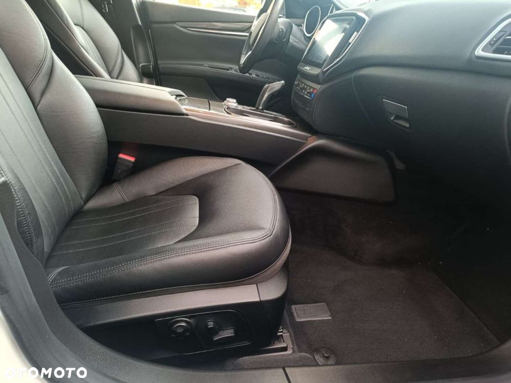 Maserati Ghibli - 26