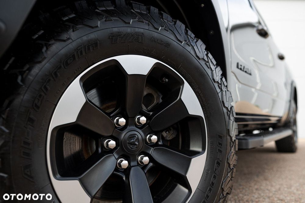 RAM 1500 - 14