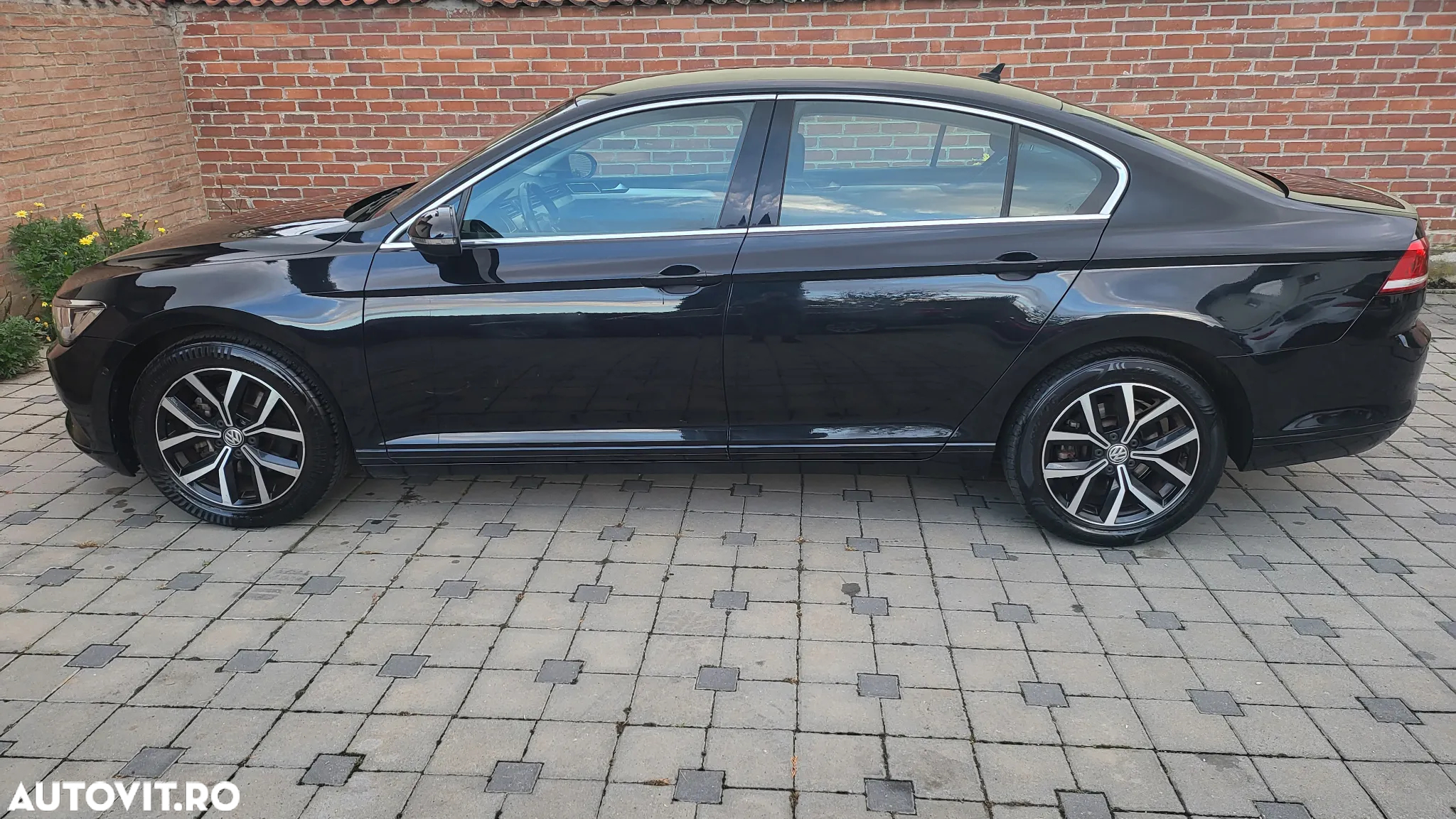 Volkswagen Passat - 22