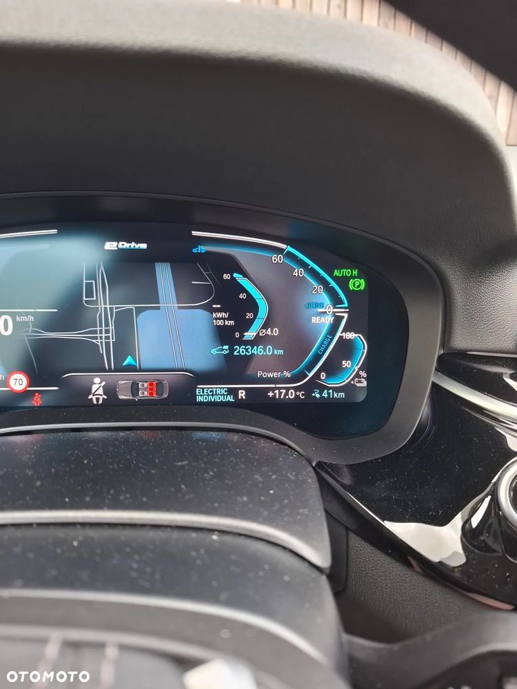 BMW Seria 5 530e Luxury Line sport - 17