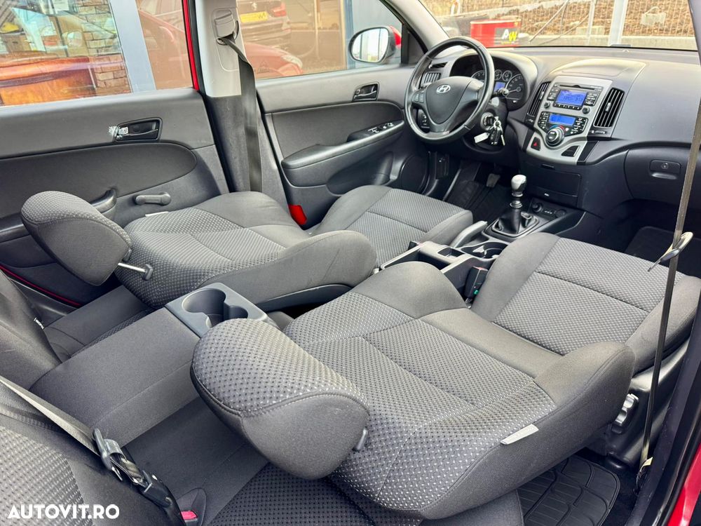 Hyundai i30 1.4 blue Comfort - 20