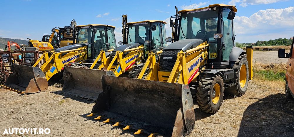 Buldoexcavator Komatsu WB93R, WB 93 R - 1