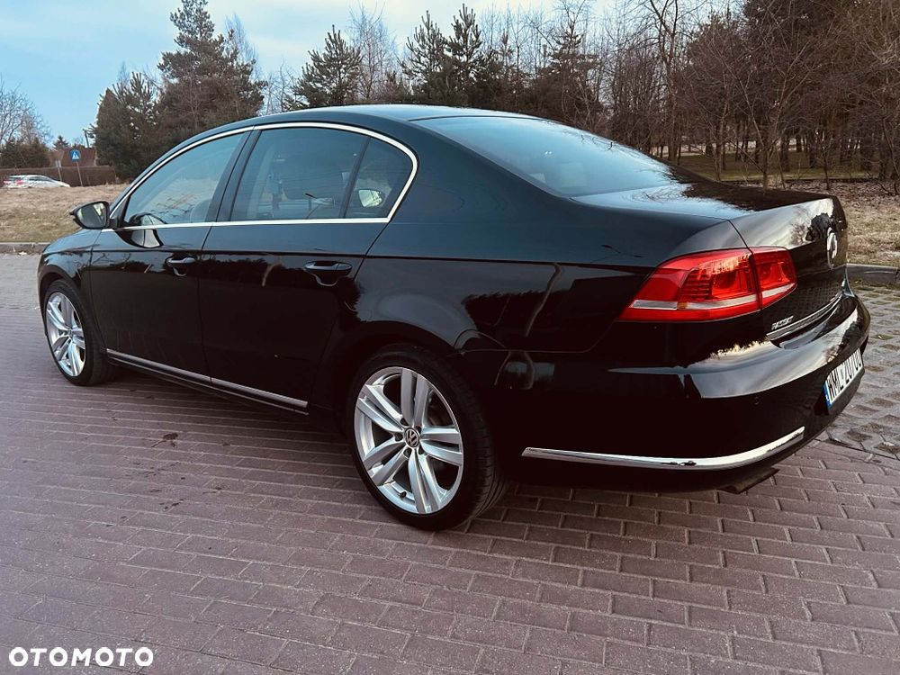 Volkswagen Passat - 5