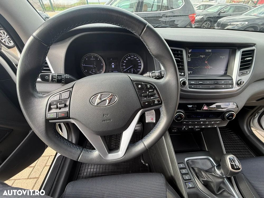 Hyundai Tucson ver-2-0-crdi-4wd-automatik-premium - 11