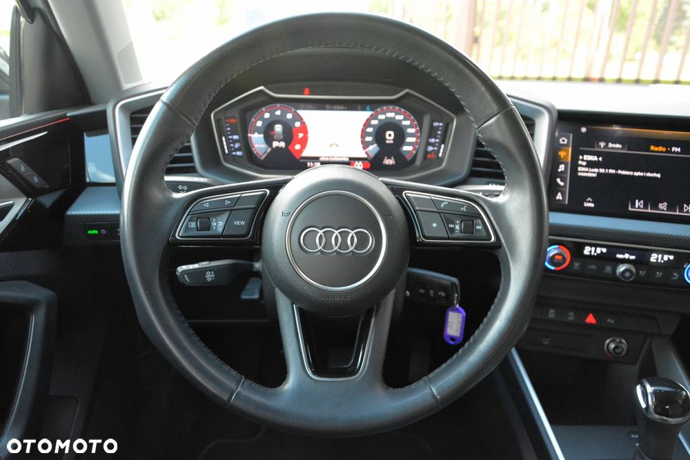 Audi A1 Sportback 35 TFSI S-Line S tronic - 13
