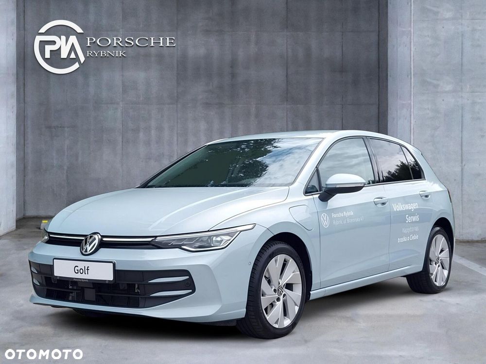 Volkswagen Golf - 2