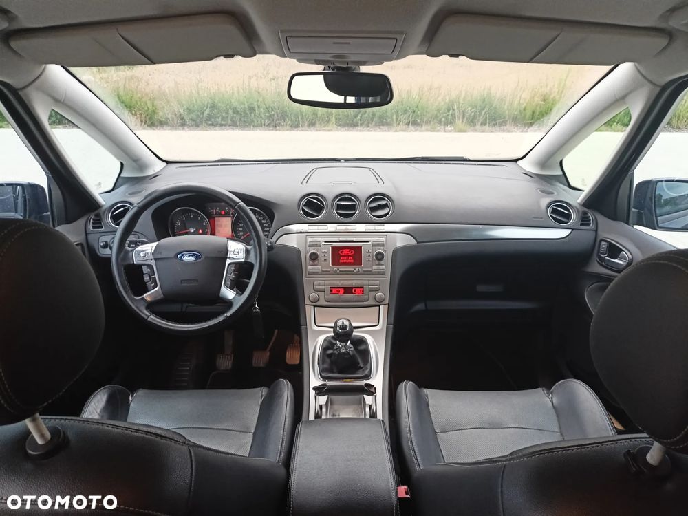 Ford S-Max 2.5 Titanium - 14