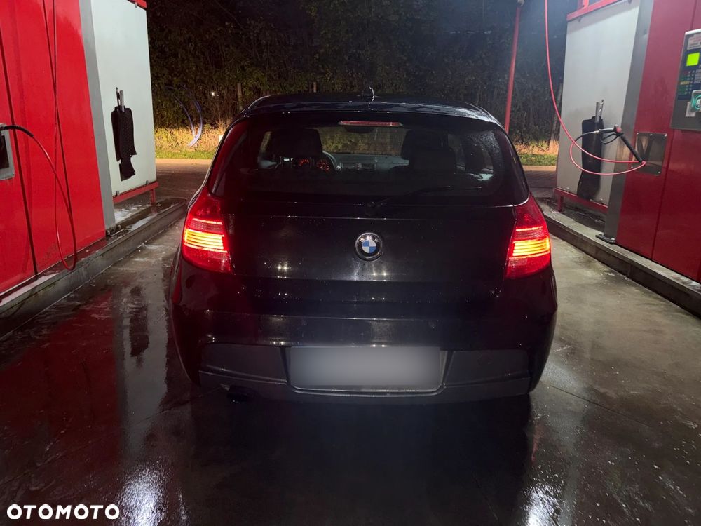 BMW Seria 1 118i - 4