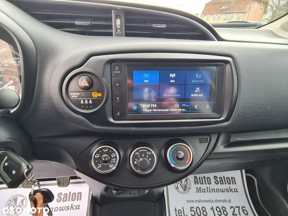 Toyota Yaris - 15