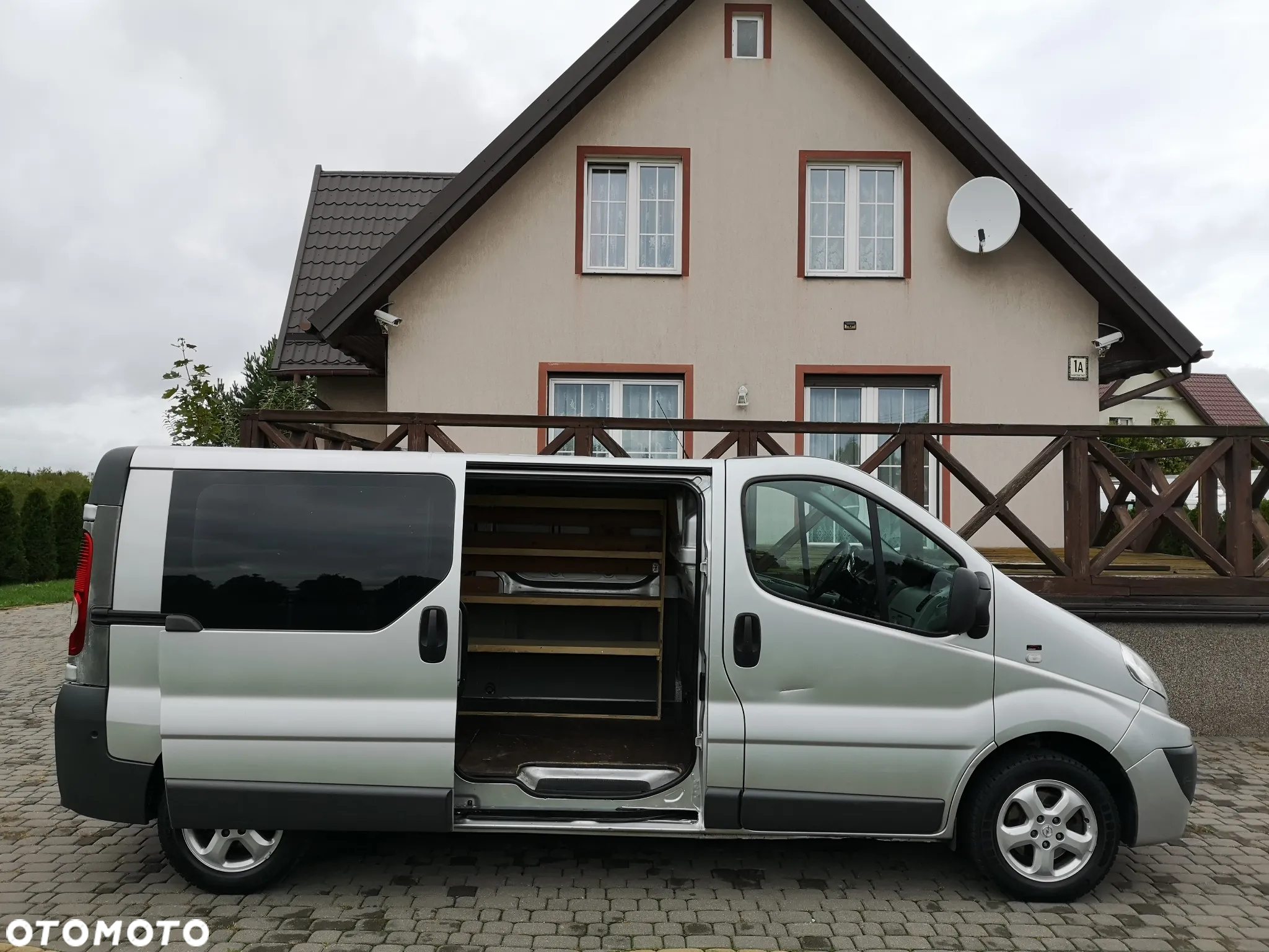 Renault Trafic 2.0dCi 90 - 14