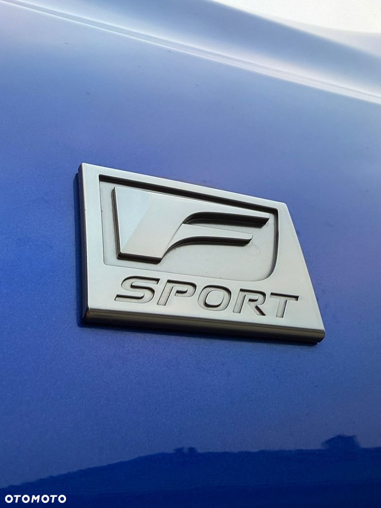 Lexus ES 300h F Sport Design - 2