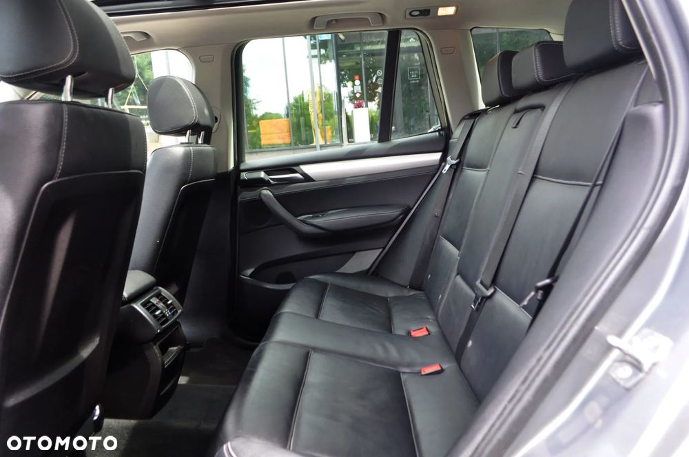 BMW X3 xDrive28i - 13
