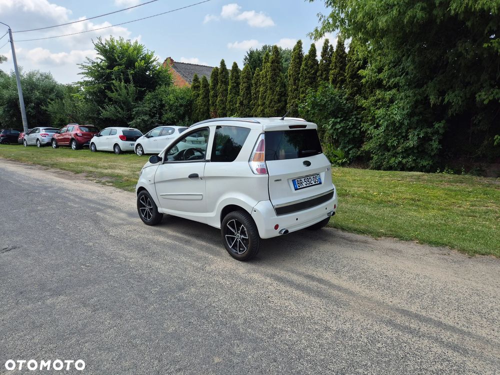 Microcar M.GO - 17