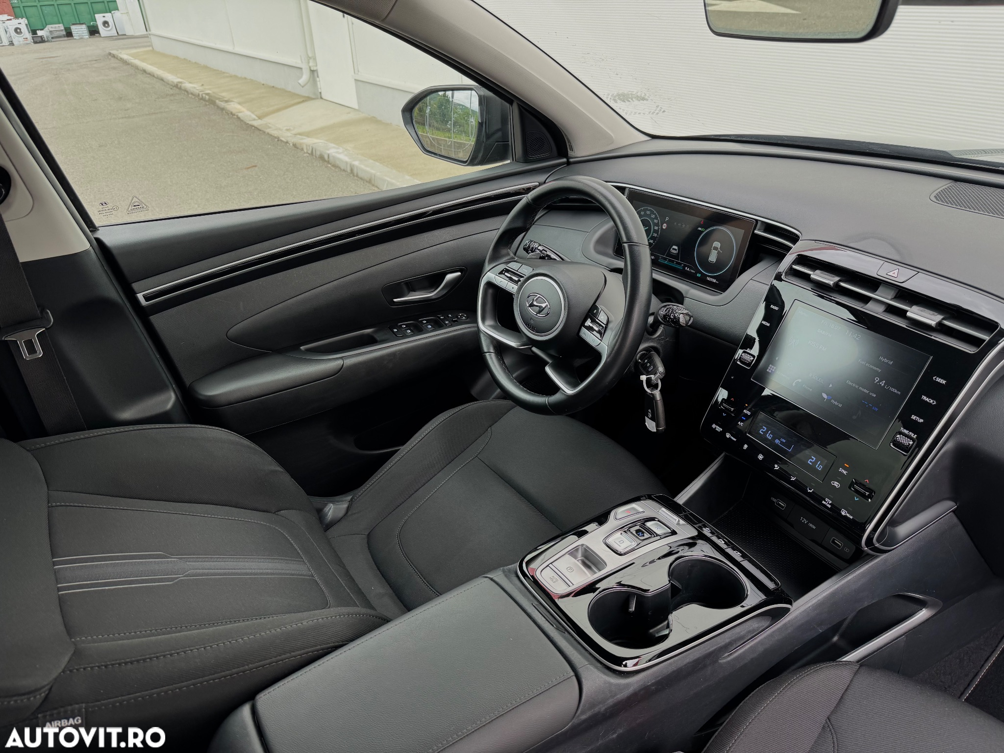 Hyundai Tucson 1.6 T-GDi HEV 2WD Advantage - 29