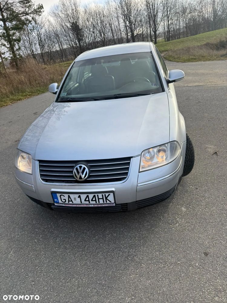 Volkswagen Passat 1.9 TDI Comfortline - 2
