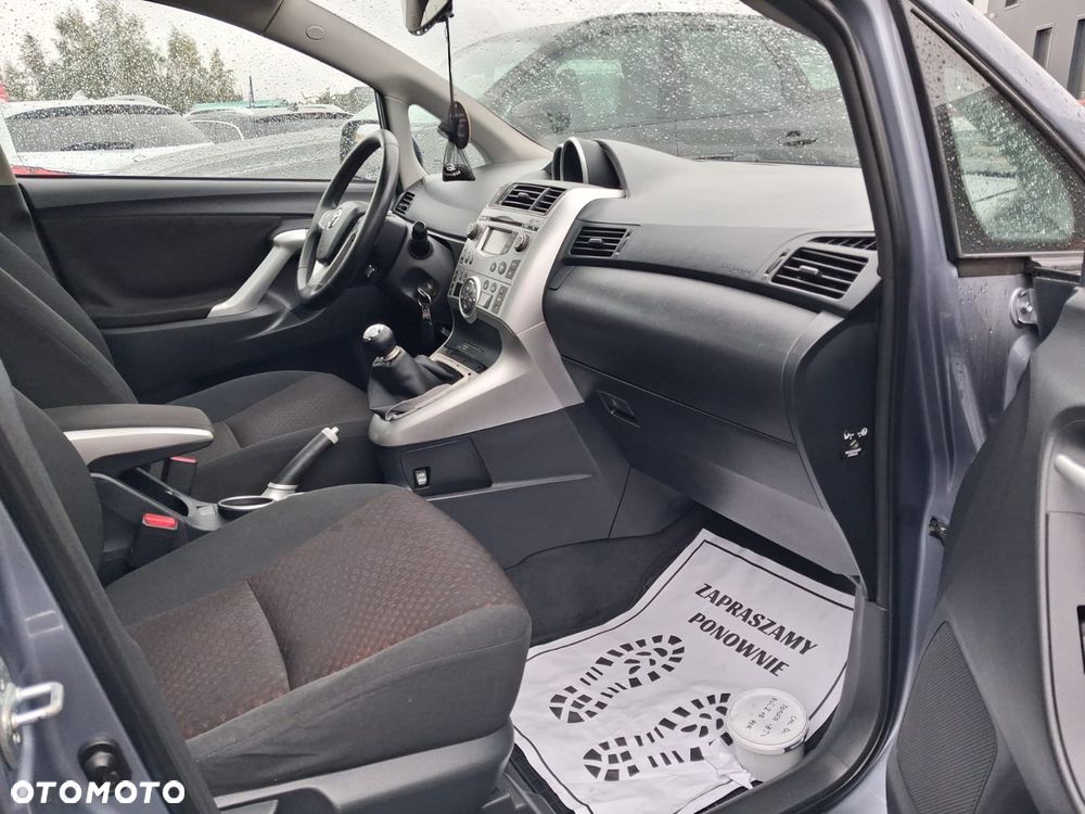 Toyota Verso 2.0 D-4D Premium 7os - 18