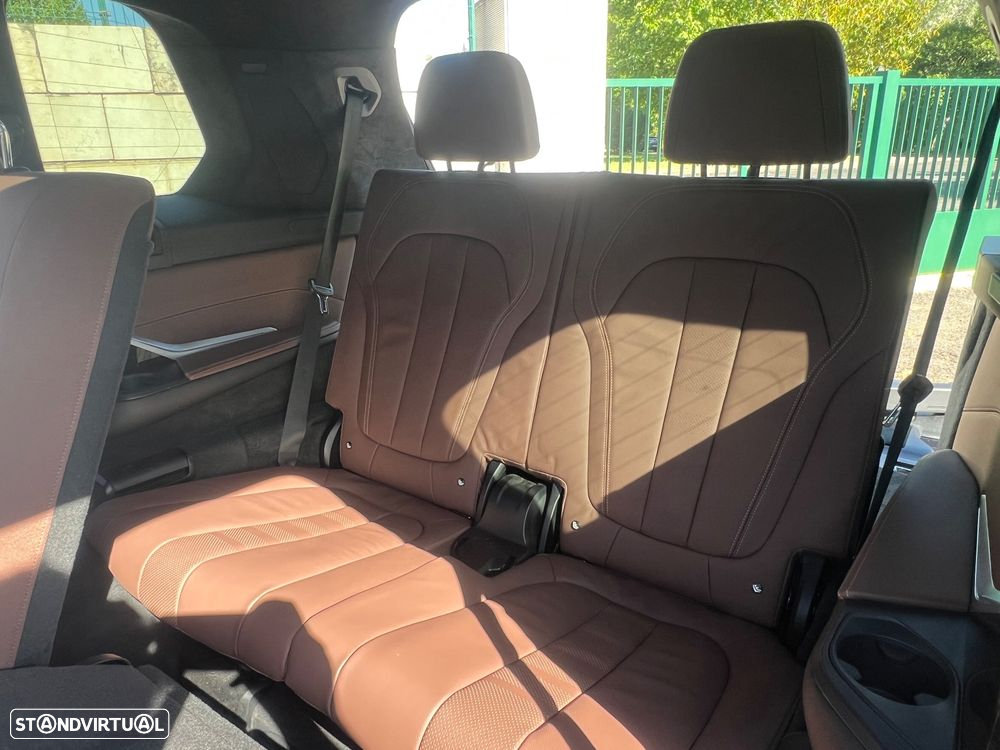BMW X7 30 d xDrive Pack M - 8