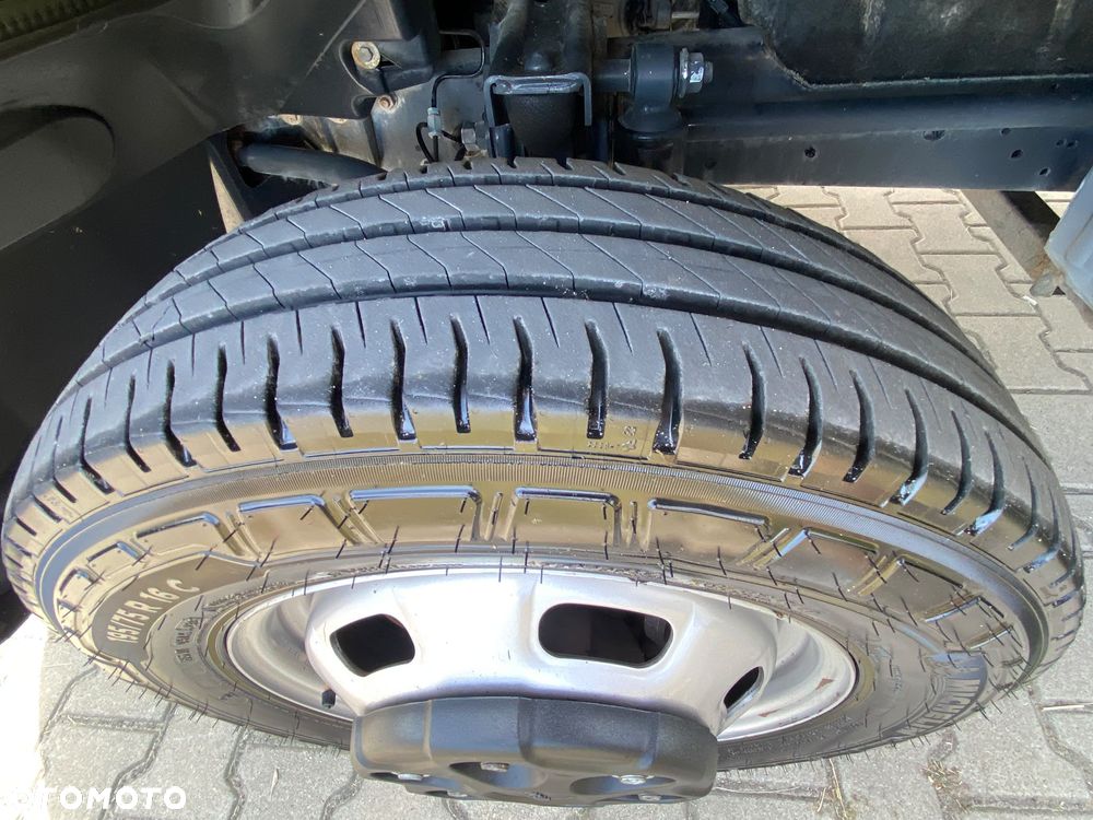 Iveco DAILY 35C16 3,0 HPI WYWROTKA 3 STRONNA NA BLIŹNIAKU - 33