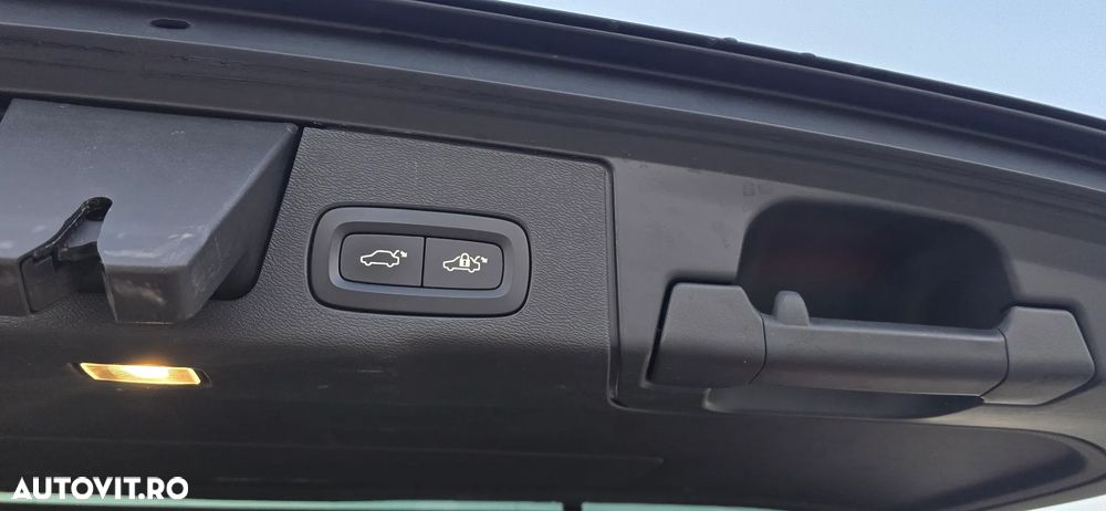 Volvo XC 60 Recharge T6 Twin Engine eAWD Inscription Expression - 31