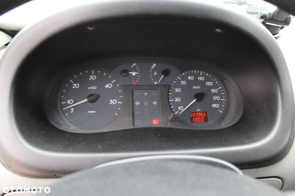 Renault Master - 13