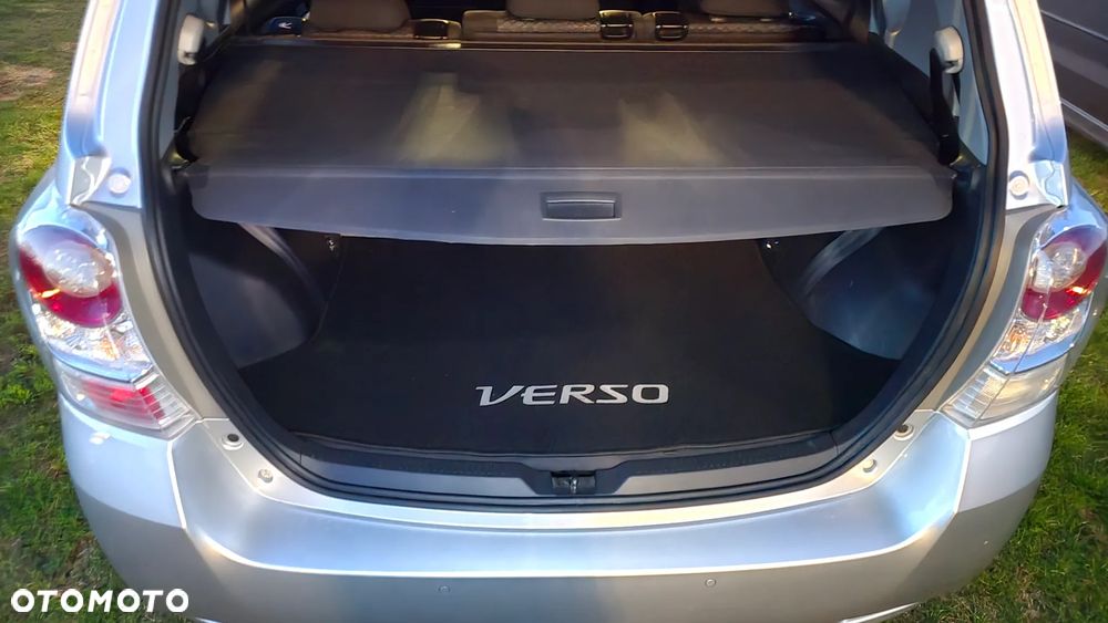 Toyota Verso 1.8 Sol 7os - 21