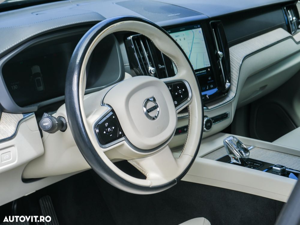 Volvo XC 60 B4 MHEV AT8 AWD Inscription - 21