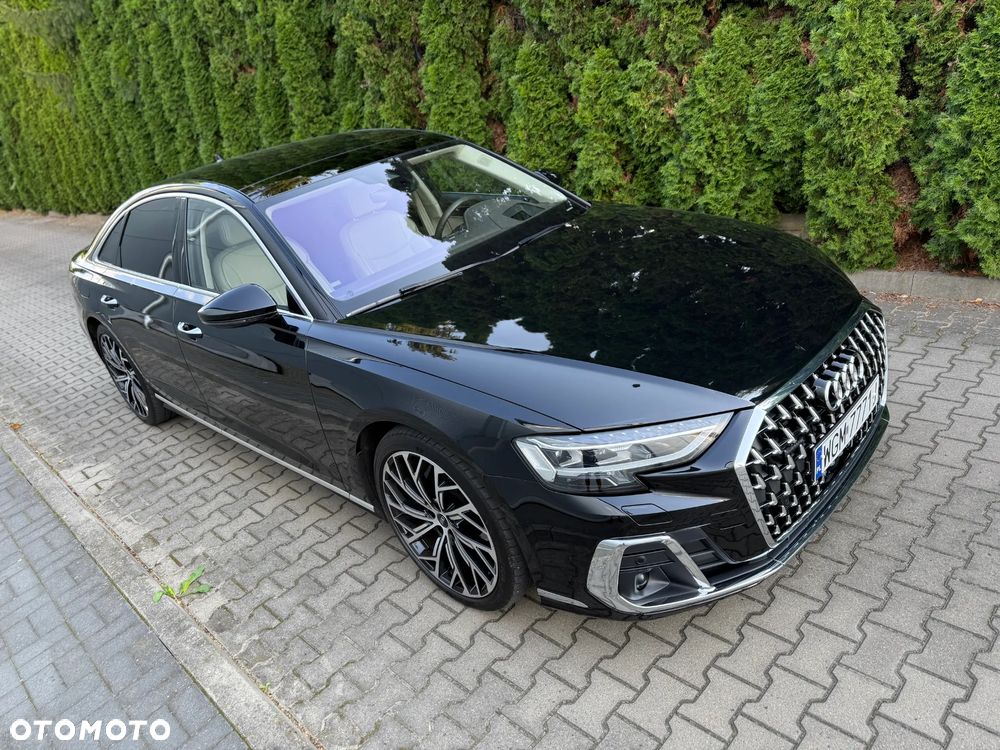 Audi A8 - 7