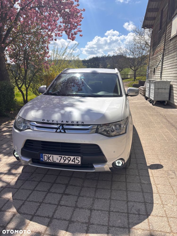 Mitsubishi Outlander 2.2 DI-D 4WD Intense - 11