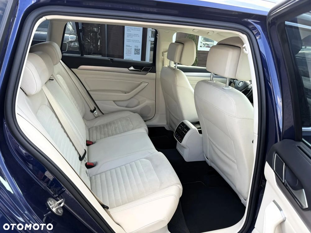 Volkswagen Passat 2.0 TDI BMT Highline DSG - 10