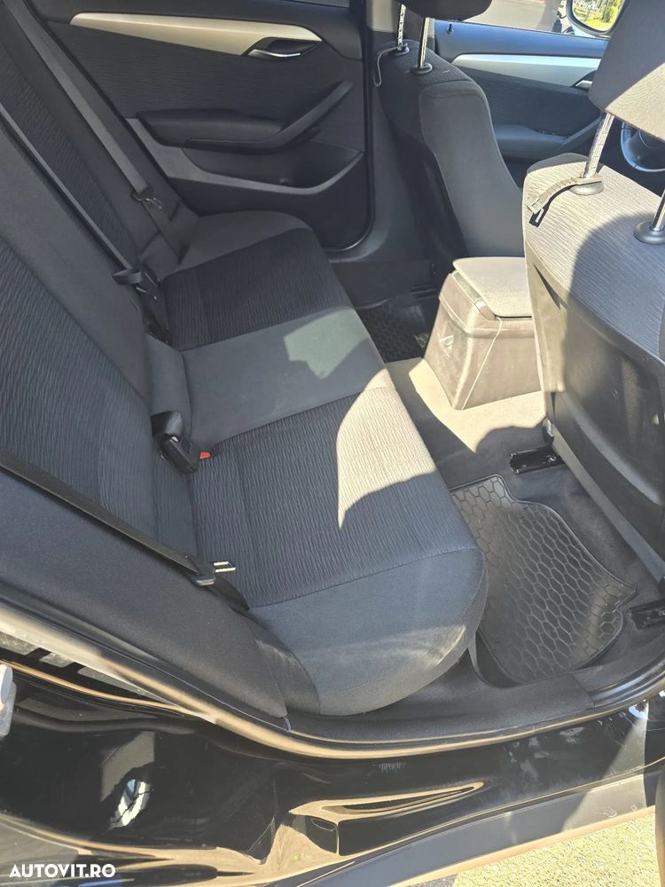 BMW X1 sDrive18d - 10