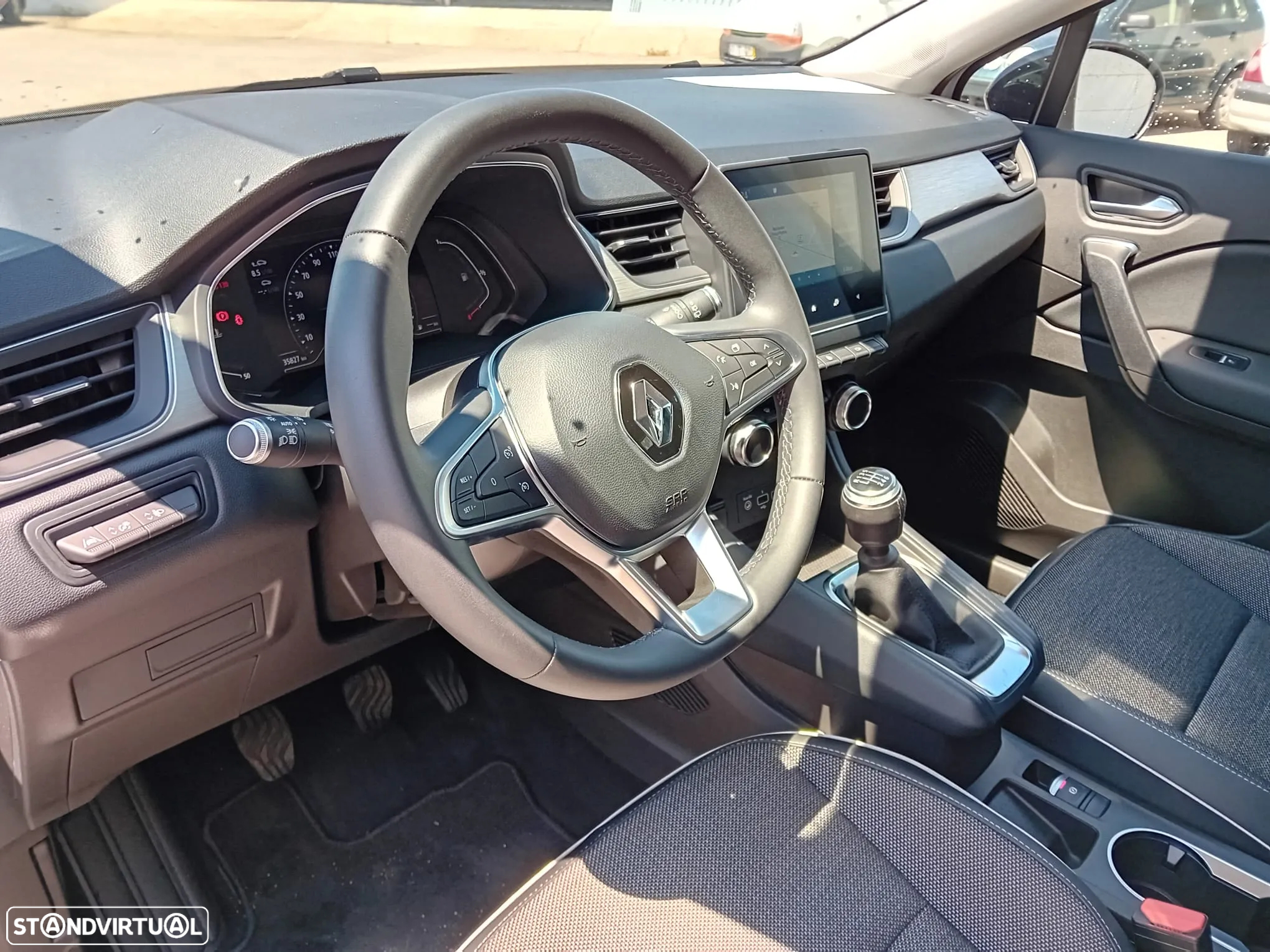Renault Captur 1.0 TCe Intens - 6